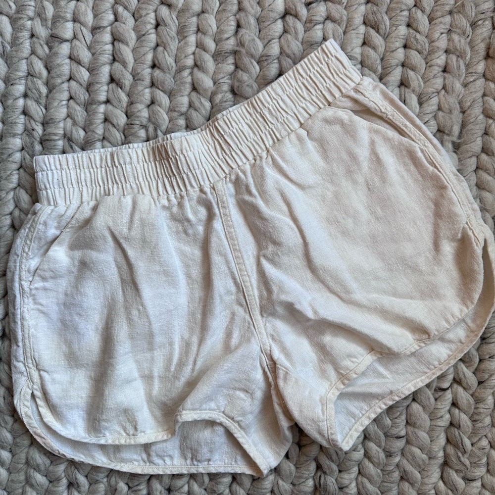 Beaton Linen Running Shorts